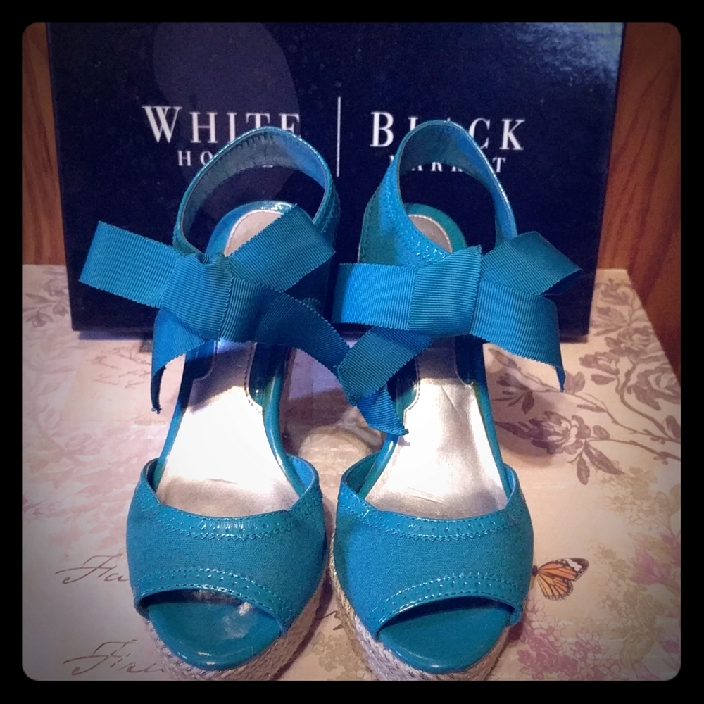 WHBM wedge Sandals (w/o box)